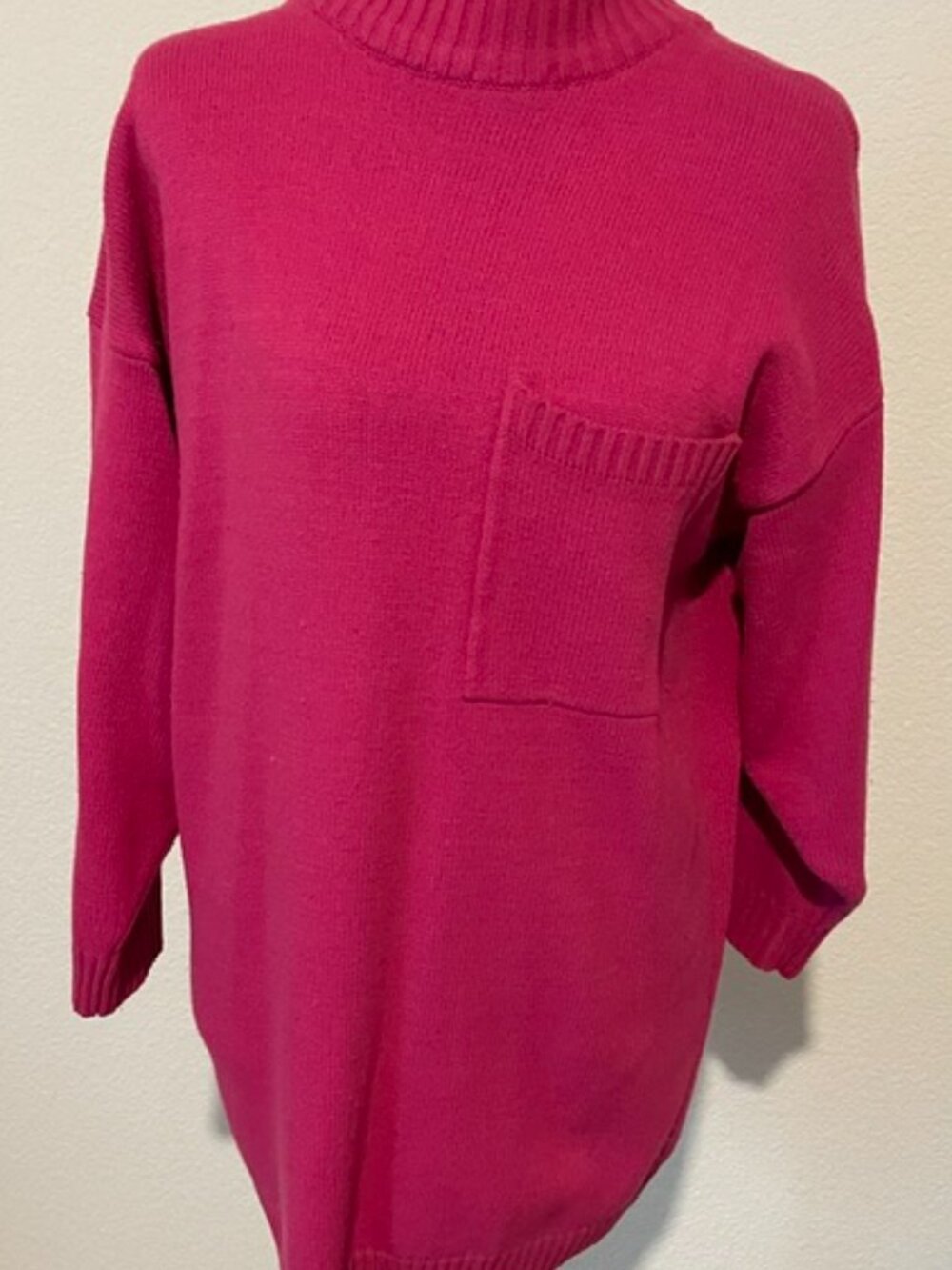 Women's Erika Pink Sweater Front Pocket Long Sleeve Size Small